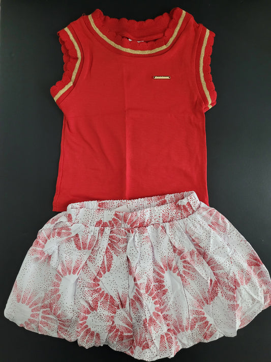 Conjunto blusa e saia